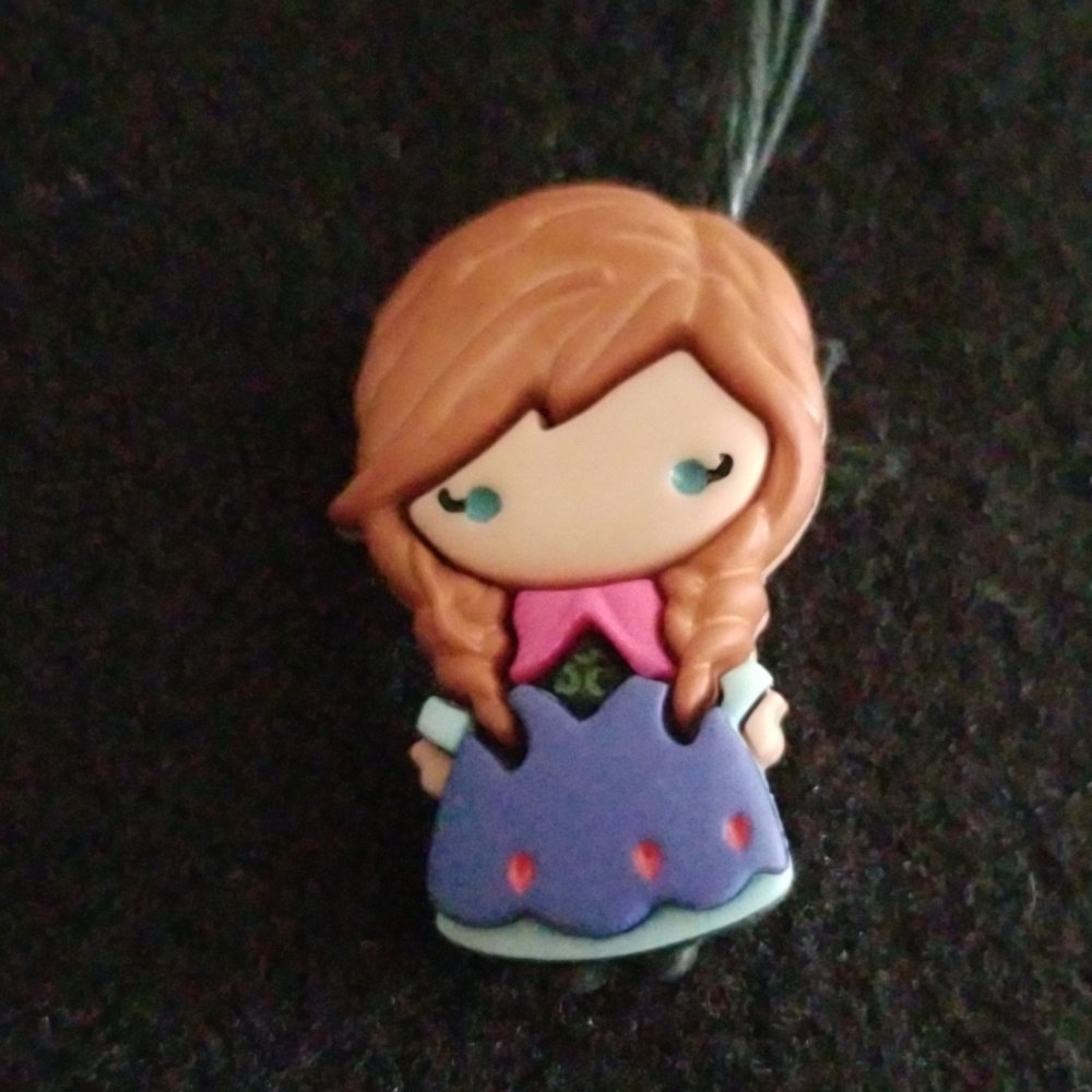 Ana Frozen Phone Charm